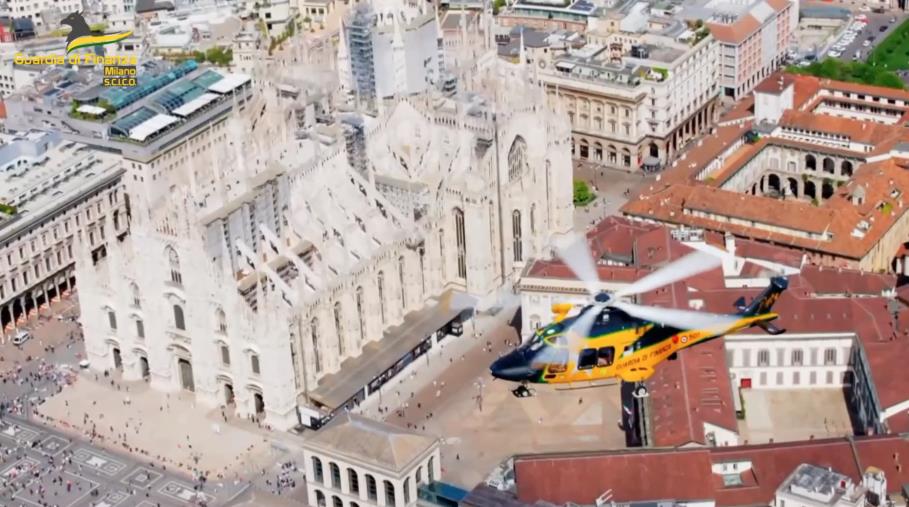 images Affari a Milano tra i broker internazionali della droga e i clan calabresi: 40 arresti