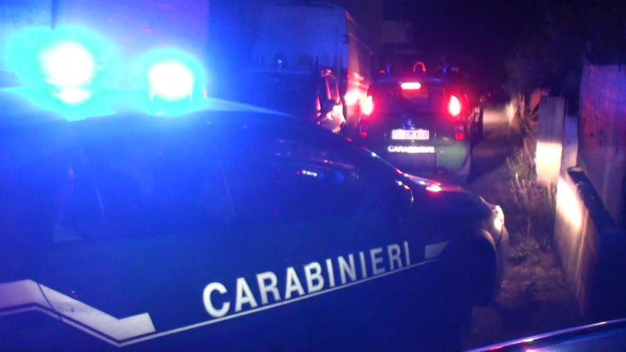 Sorpresi di notte a scaricare rifiuti edili sul greto del torrente Valanidi: due denunce a Reggio Calabria images Sorpresi di notte a scaricare rifiuti edili sul greto del torrente Valanidi: due denunce a Reggio Calabria