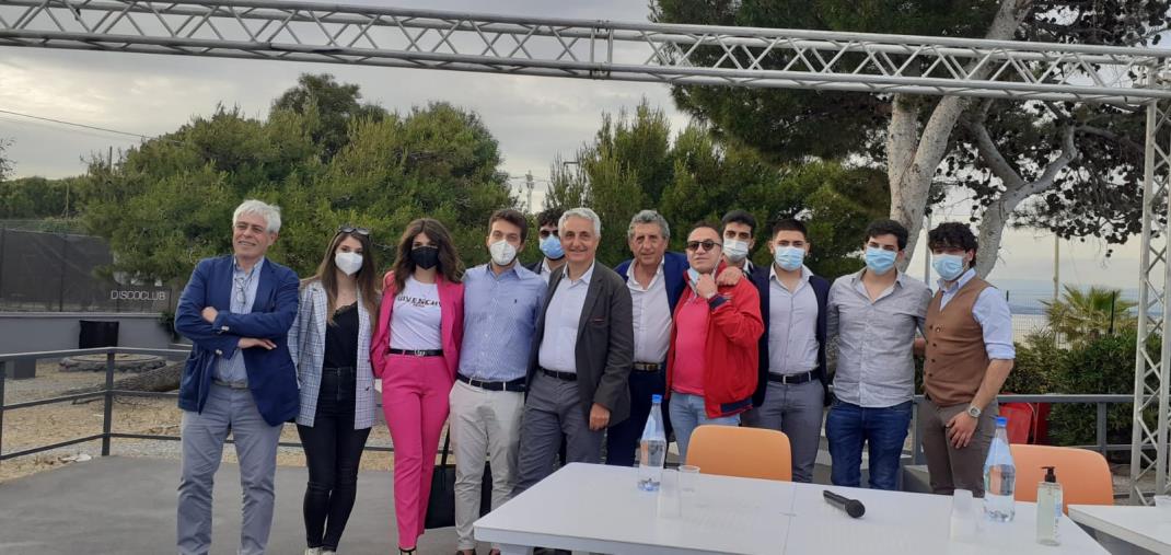 images Futuro e Giovani a Soverato, Quagliariello: “Costretti a partire solo per scelta”