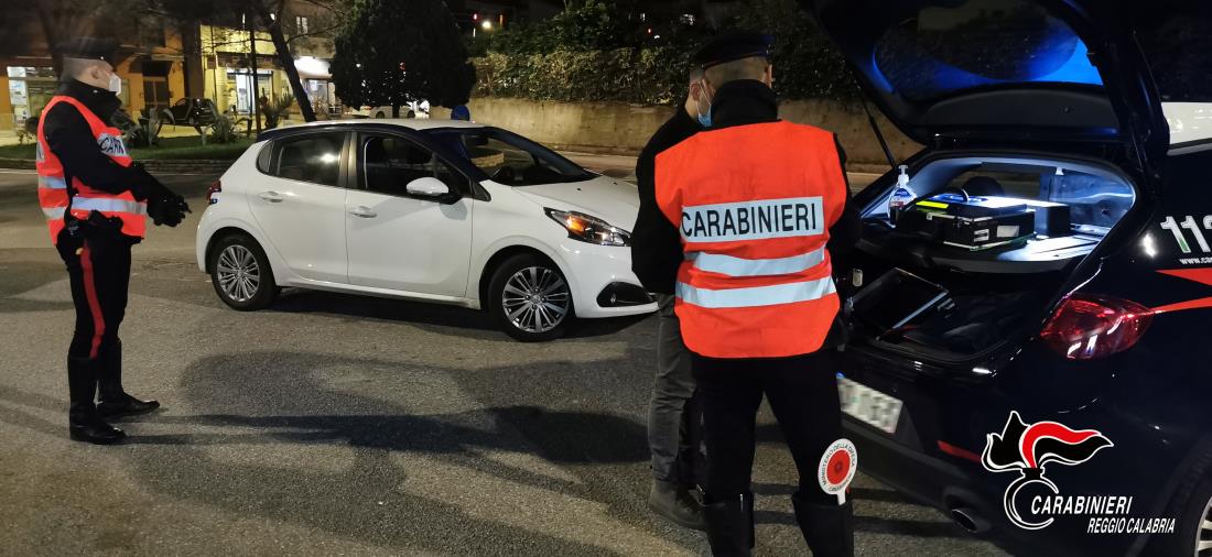 images Taurianova, controlli ai “green pass”: denunce e sanzioni amministrative per un oltre 10mila euro