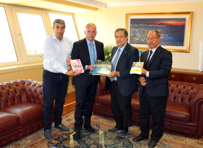 Il presidente Tallini apre le porte di Palazzo Campanella ai vertici del Rotary club Reggio Calabria Sud “Parallelo 38” images Il presidente Tallini apre le porte di Palazzo Campanella ai vertici del Rotary club Reggio Calabria Sud “Parallelo 38”