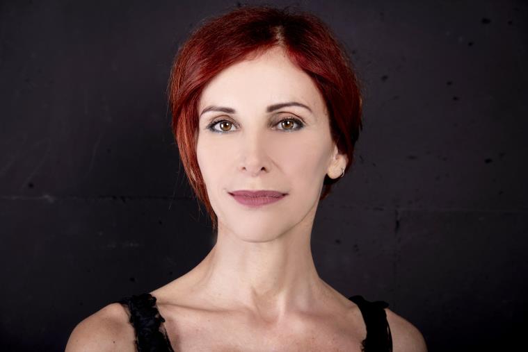 XX Stagione di Prosa di Castrovillari, chiude il cartellone la commedia di e con Tiziana Foschi images XX Stagione di Prosa di Castrovillari, chiude il cartellone la commedia di e con Tiziana Foschi