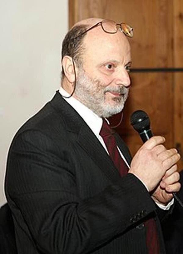 Addio a Tonino Sicoli, l'intellettuale che la Calabria piange. Il ricordo dei colleghi Manfredi e Veltri images Addio a Tonino Sicoli, l'intellettuale che la Calabria piange. Il ricordo dei colleghi Manfredi e Veltri