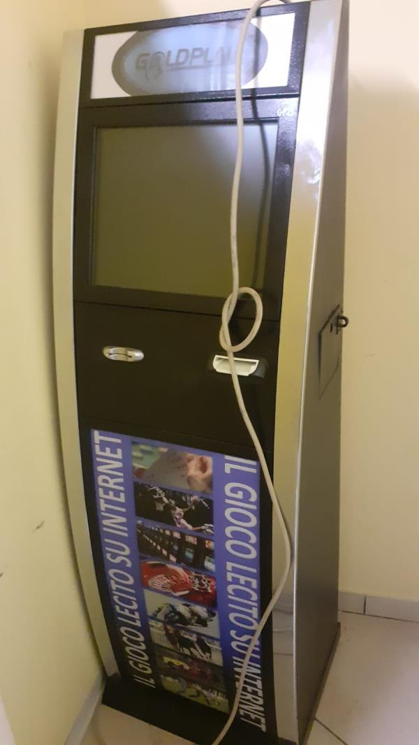 images Isola Capo Rizzuto, lotta al gioco illecito: sequestrati 34 congegni elettronici