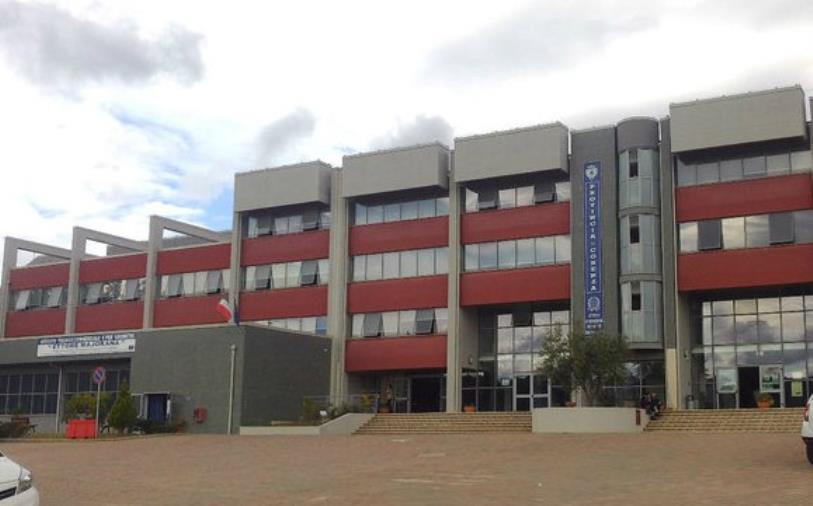 Studente pestato dai bulli al Valentini-Majorana di Castrolibero: denuncia per due minorenni images Studente pestato dai bulli al Valentini-Majorana di Castrolibero: denuncia per due minorenni