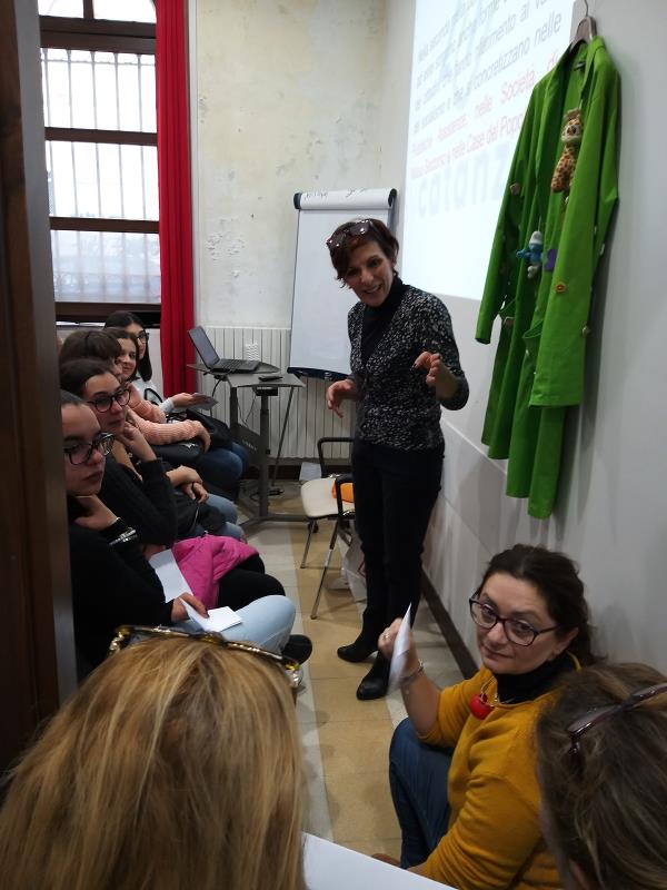 Al via il corso di formazione per nuovi volontari da inserire nell'associazione "Tribunale per la difesa dei diritti del minore" images Al via il corso di formazione per nuovi volontari da inserire nell'associazione "Tribunale per la difesa dei diritti del minore"