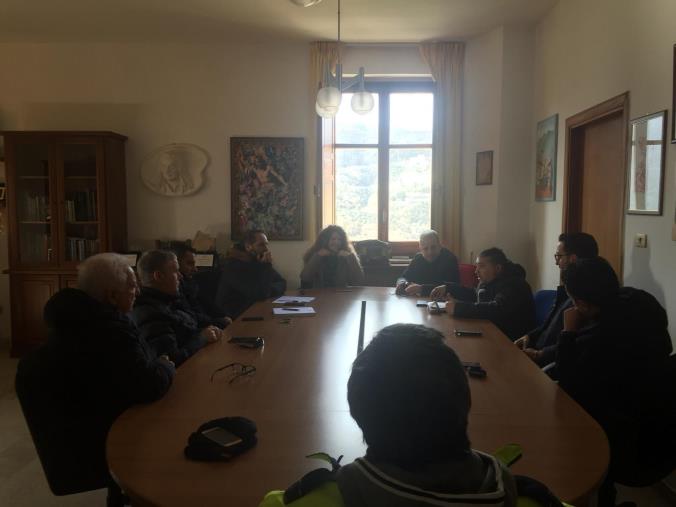Terremoto in Presila, i sindaci decidono le azioni comuni per superare l'emergenza images Terremoto in Presila, i sindaci decidono le azioni comuni per superare l'emergenza