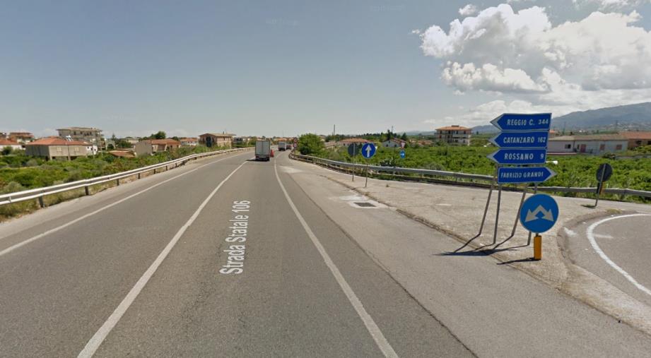 Crotone. Chiesto il processo per l’automobilista che investì il crotonese Giacomo Capalbo sulla SS106 images Crotone. Chiesto il processo per l’automobilista che investì il crotonese Giacomo Capalbo sulla SS106