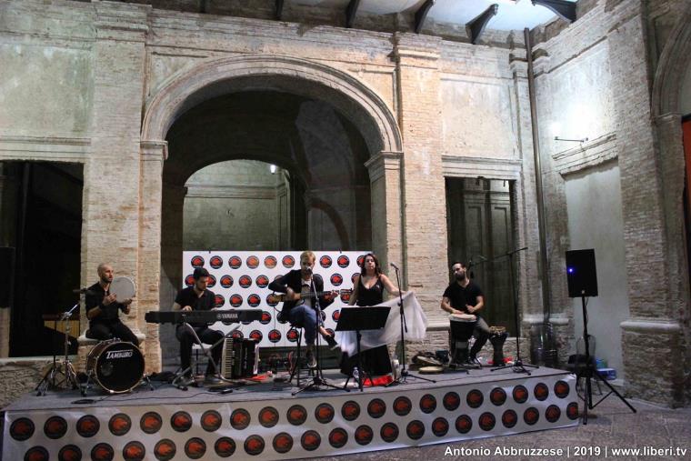 Condono edilizio a Lamezia Terme, Gianturco sta con i cittadini images Condono edilizio a Lamezia Terme, Gianturco sta con i cittadini