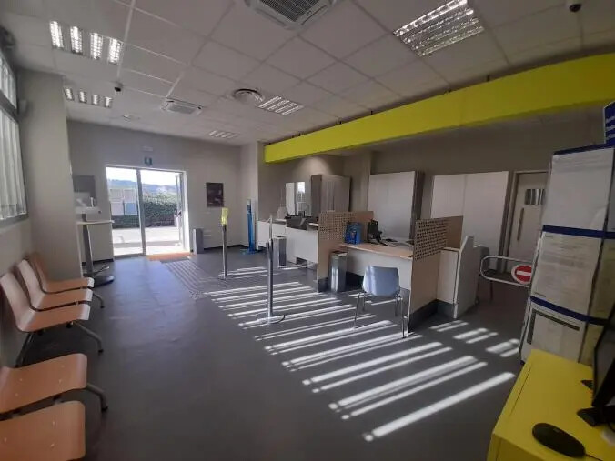 Riapre al pubblico l'Ufficio Postale di Settingiano: conclusi lavori di ristrutturazione images Riapre al pubblico l'Ufficio Postale di Settingiano: conclusi lavori di ristrutturazione