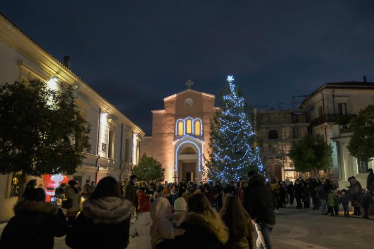 A Vaccarizzo si attende il clip augurale online da giovedì 23, il sindaco: "Affidiamo memoria e identità alle nuove generazioni" images A Vaccarizzo si attende il clip augurale online da giovedì 23, il sindaco: "Affidiamo memoria e identità alle nuove generazioni"