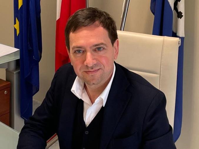 Catanzaro, Varí presenta il Fondo competitività imprese images Catanzaro, Varí presenta il Fondo competitività imprese