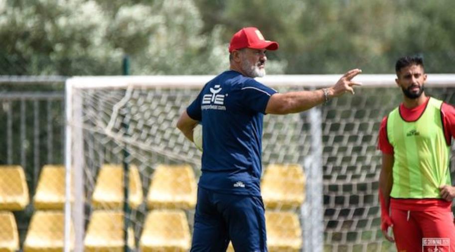 images Us Catanzaro 1929, Vivarini prima di Monopoli: "Una partita da affrontare con un piglio alto"