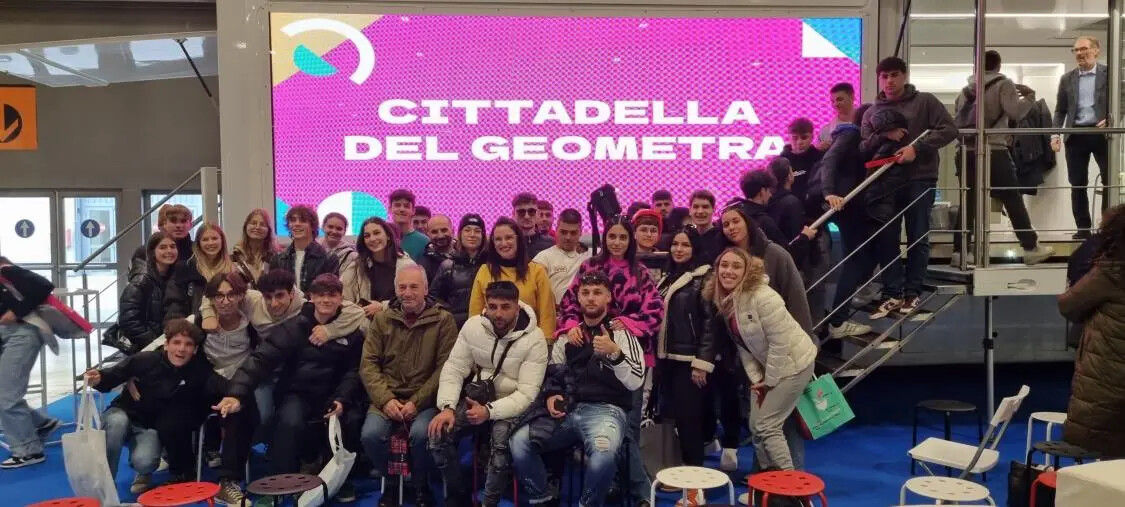 images I futuri geometri di Catanzaro protagonisti alla "Cittadella del Geometra" del Job&Orienta 2023
