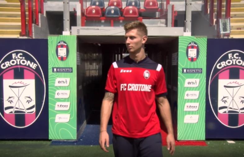 Crotone, Vido in uscita: si fa avanti il Pescara images Crotone, Vido in uscita: si fa avanti il Pescara