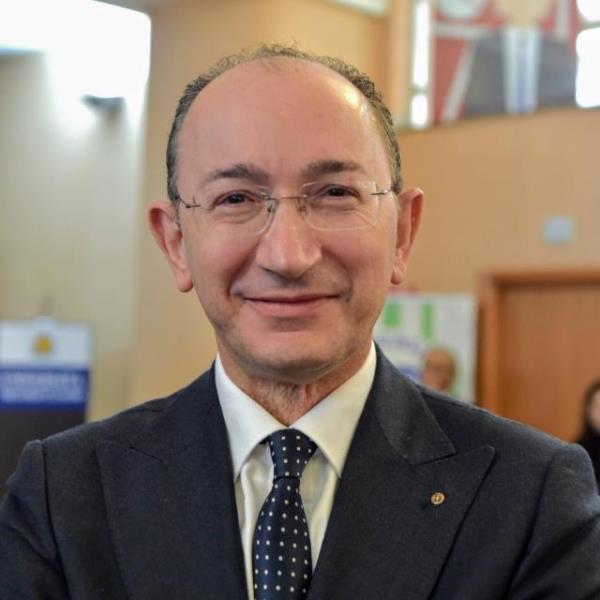 images Il Distretto Rotary 2102 patrocina “Excellence Summer Stage 2022” dedicato a 6 ragazze  future scienziate di fisica moderna 