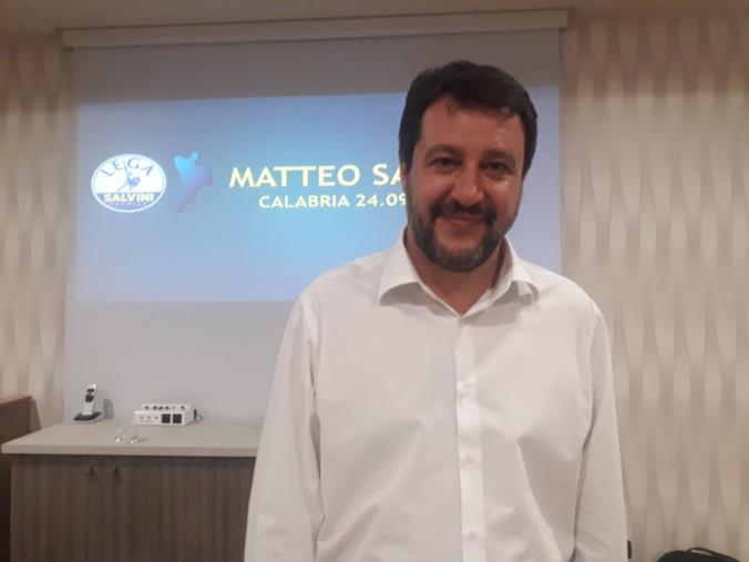 REGIONALI. Salvini lancia la sfida: "La Lega sarà il primo partito" (VIDEO) images REGIONALI. Salvini lancia la sfida: "La Lega sarà il primo partito" (VIDEO)