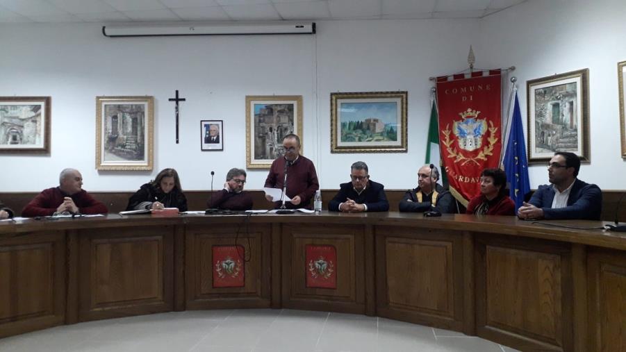 Guardavalle sciolta per 'Ndrangheta. Quando i Gallace donarono la statua al municipio e il sindaco escluse legami col clan images Guardavalle sciolta per 'Ndrangheta. Quando i Gallace donarono la statua al municipio e il sindaco escluse legami col clan