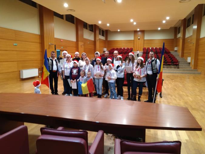 La comunità romena di Lamezia Terme incontra il sindaco Mascaro images La comunità romena di Lamezia Terme incontra il sindaco Mascaro