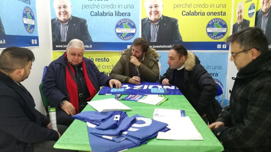 REGIONALI. Gli Azionisti girifalcesi di Calenda a sostegno di Pippo Callipo images REGIONALI. Gli Azionisti girifalcesi di Calenda a sostegno di Pippo Callipo