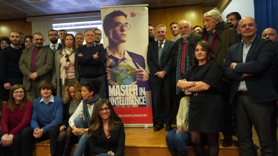 images Intelligence, Gratteri all'Unical: "Contrasto globale alle mafie valorizzando l'esperienza italiana. L'unificazione comunitaria non può magari partire dal sistema lettone"&nbsp;