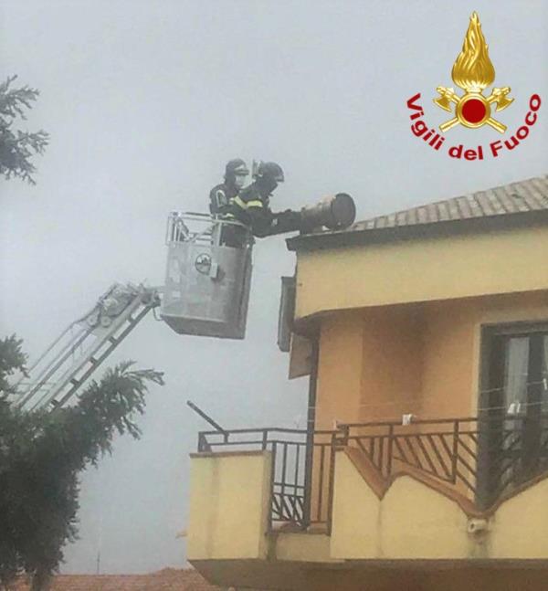 images Maltempo. Gli interventi dei Vigili del Fuoco nel Crotonese