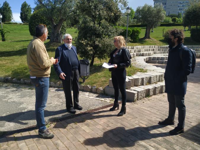 Parco della Biodiversità di Catanzaro. Consegnate le chiavi del bar all'imprenditore Chirillo (FOTO) images Parco della Biodiversità di Catanzaro. Consegnate le chiavi del bar all'imprenditore Chirillo (FOTO)