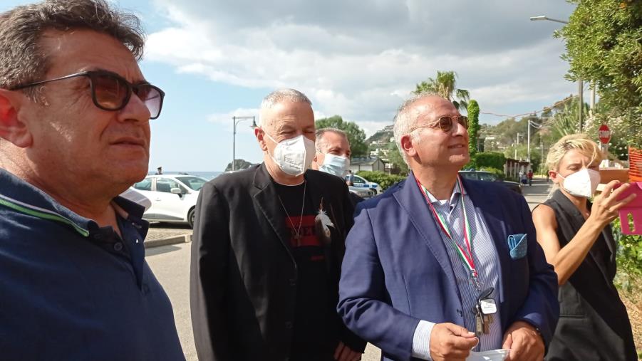 images Villette di Caminia, il sindaco di Stalettì: "Restituiamo questo spazio ai cittadini"