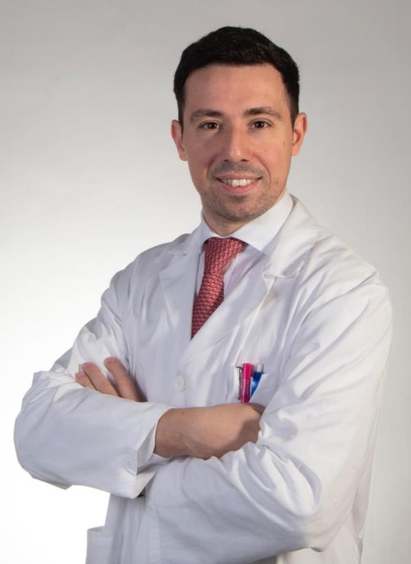 Chirurgia. Il dottore catanzarese Gaetano Gallo riconfermato segretario generale della SICCR
images Chirurgia. Il dottore catanzarese Gaetano Gallo riconfermato segretario generale della SICCR