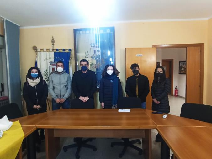 images Sellia inaugura lo "Smart Village": l'onorevole Orrico, la prima "utente"