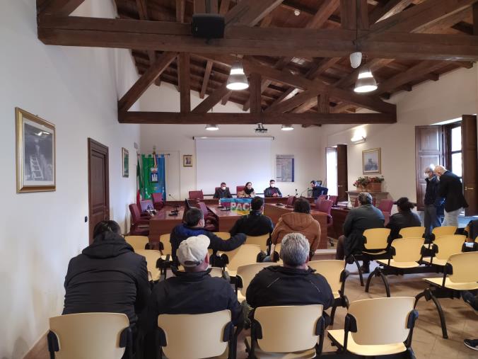 images Lavoratori Indipendenti, le associazioni incontrano il Comune di Isola Capo Rizzuto: al via uno sportello operativo della Camera di Commercio 