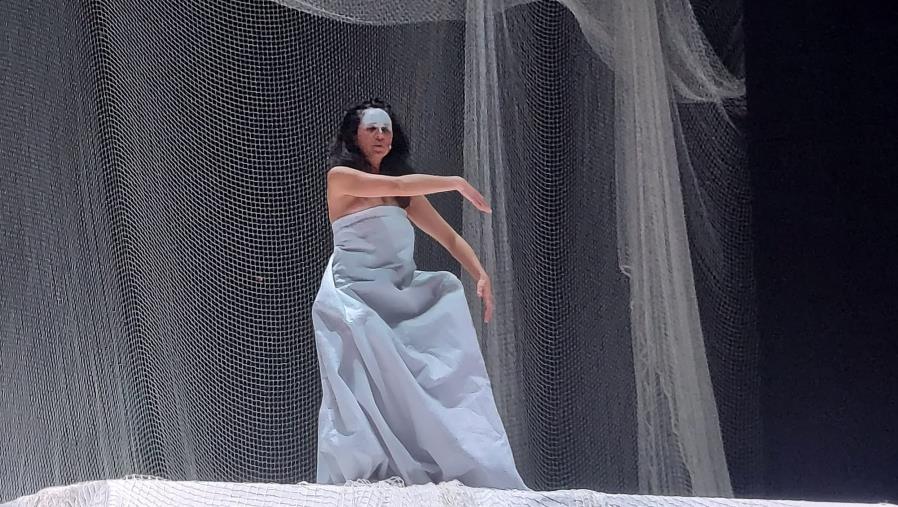 images Catanzaro, la forza e la fragilità di "Penelope" portate in scena da Teresa Timpano 