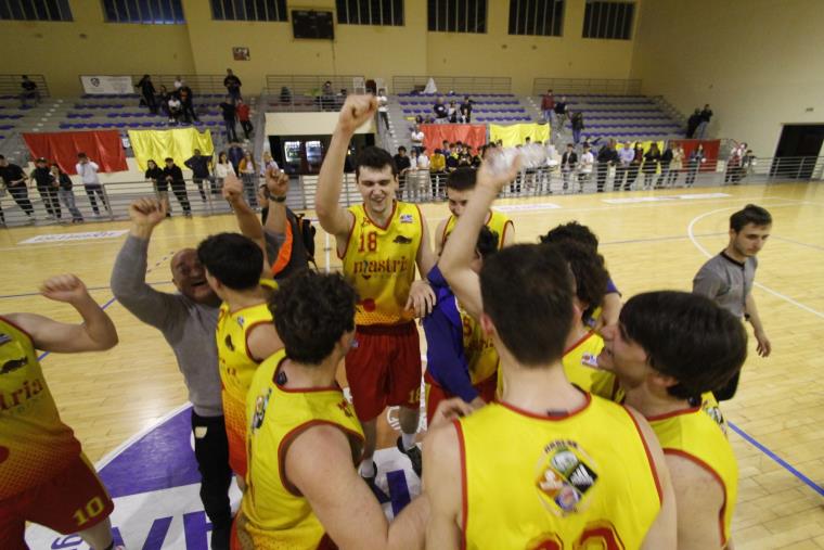 images Basket, la Mastria Espresso batte la Viola e vola in finale