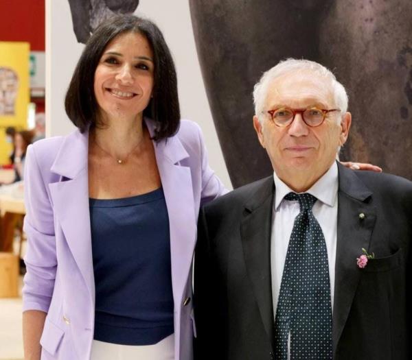 Salone del libro Torino, la vicepresidente Princi: "Molto onorati per la visita del ministro Bianchi allo stand della Calabria" images Salone del libro Torino, la vicepresidente Princi: "Molto onorati per la visita del ministro Bianchi allo stand della Calabria"