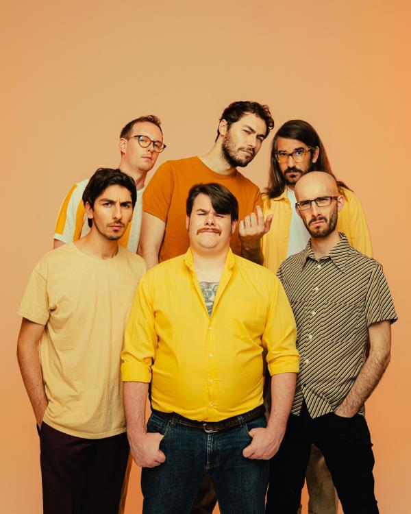 images Cosenza, domani l'atteso concerto sold out dei Pinguini Tattici Nucleari