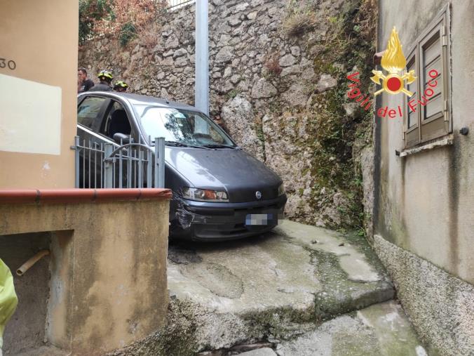 images Perdersi un giorno a Gagliano: la disavventura di due turisti 