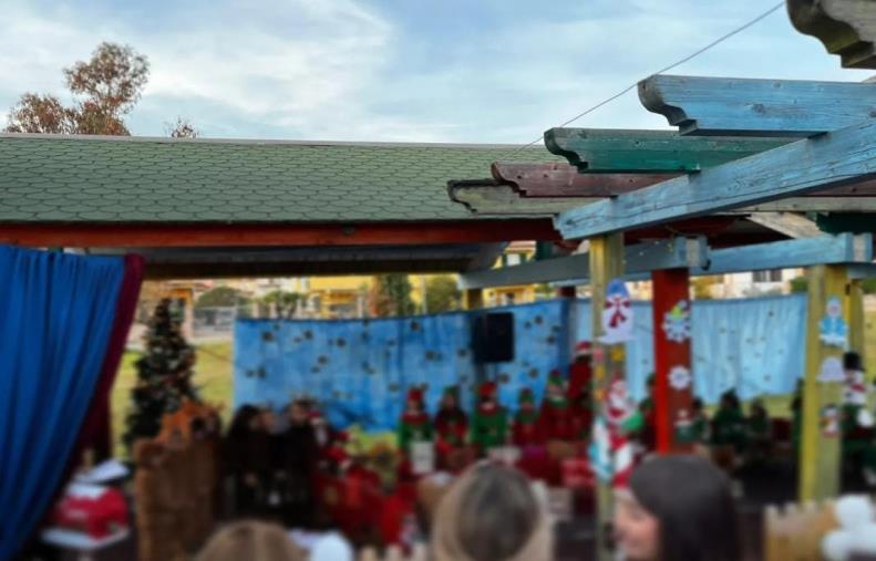 images Cropani, gli alunni dell'Arca di Noè in scena ne “Il villaggio di Babbo Natale”