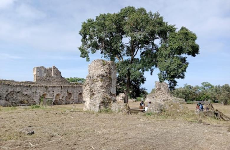 Lamezia Terme, riflettori puntati sull'Abbazia Bendettina images Lamezia Terme, riflettori puntati sull'Abbazia Bendettina
