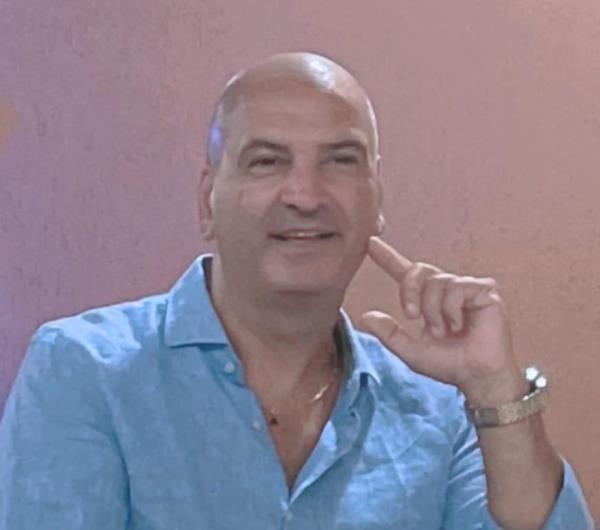 Catanzaro, Mariano Carè: "Vegetazione selvaggia in via Lucrezia della Valle, ma il Comune preferisce altre vetrine" images Catanzaro, Mariano Carè: "Vegetazione selvaggia in via Lucrezia della Valle, ma il Comune preferisce altre vetrine"