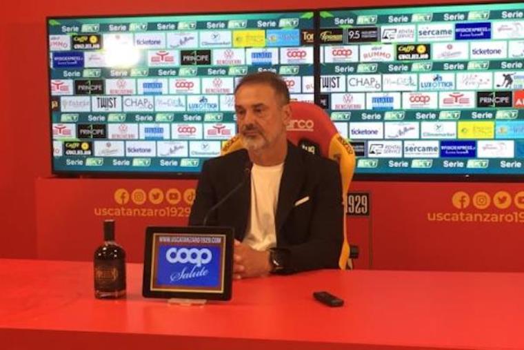 images Vivarini dopo la batosta casalinga col Parma: "Questa è la Serie B, se sbagli vieni punito"