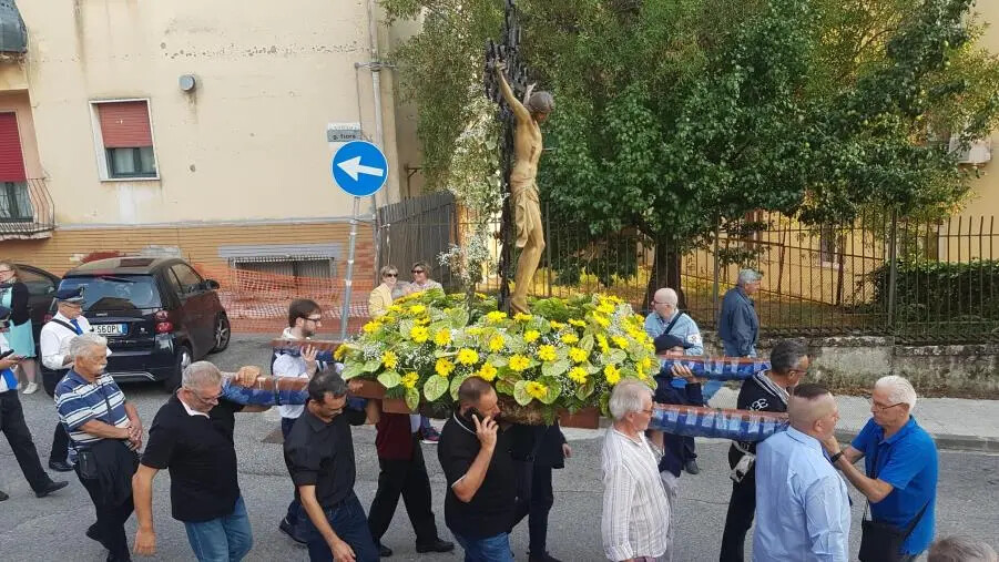 images Processioni religiose, a San Pietro Apostolo la raccolta fondi per le copie in 3D delle statue