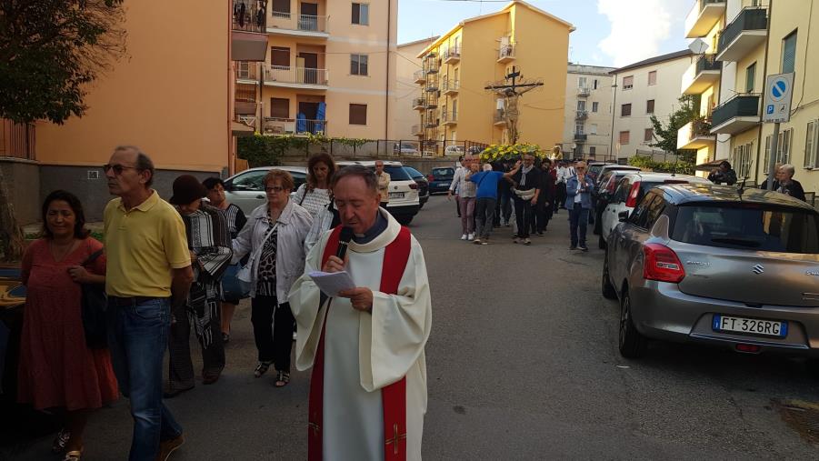 images Catanzaro, la processione della Statua chiude la festa della Santa Croce a Pontepiccolo