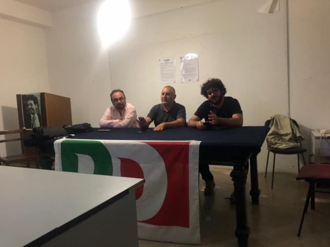 Pd Catanzaro, dai circoli verso il Congresso: riunione del "Lauria" per una proficua discussione images Pd Catanzaro, dai circoli verso il Congresso: riunione del "Lauria" per una proficua discussione