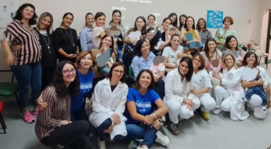 “Allattamento e Lavoro: tutelare entrambi fa la differenza per le famiglie” : l’incontro al consultorio "Fontana Vecchia" images “Allattamento e Lavoro: tutelare entrambi fa la differenza per le famiglie” : l’incontro al consultorio "Fontana Vecchia"