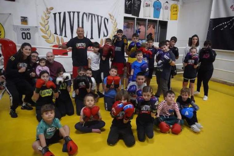 images Boxe in piazza, Liotti: "Onoriamo i 50 anni degli Ultras Catanzaro"
