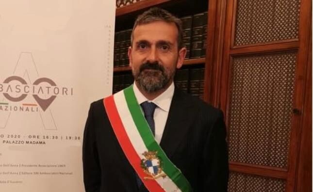 images Tropea, il tribunale di Vibo dichiara incandidabile il sindaco Giovanni Macrì