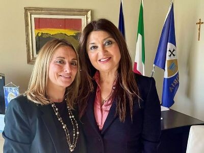 L’Assessore Straface incontra la consigliera comunale di Castrolibero Mannarino: "Un passo avanti per il sociale" images L’Assessore Straface incontra la consigliera comunale di Castrolibero Mannarino: "Un passo avanti per il sociale"