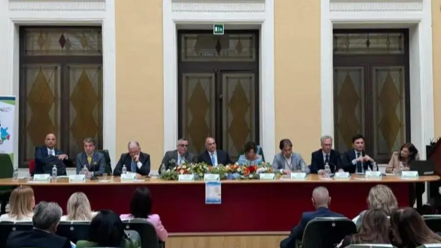 Le imprese incontrano i giovani nel progetto “Insieme creiamo il futuro”, promosso dal Cpi di Reggio images Le imprese incontrano i giovani nel progetto “Insieme creiamo il futuro”, promosso dal Cpi di Reggio