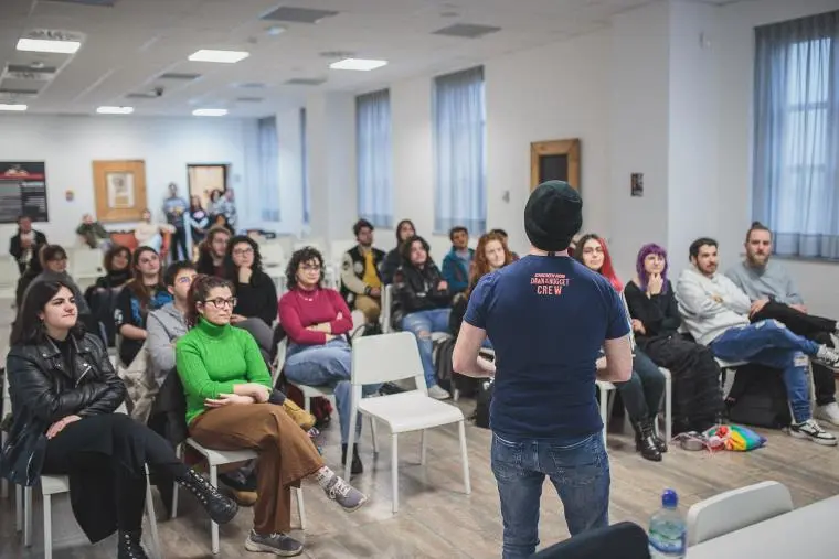 images Performing porta all’Accademia di Belle Arti di Catanzaro un pezzo di Hollywood