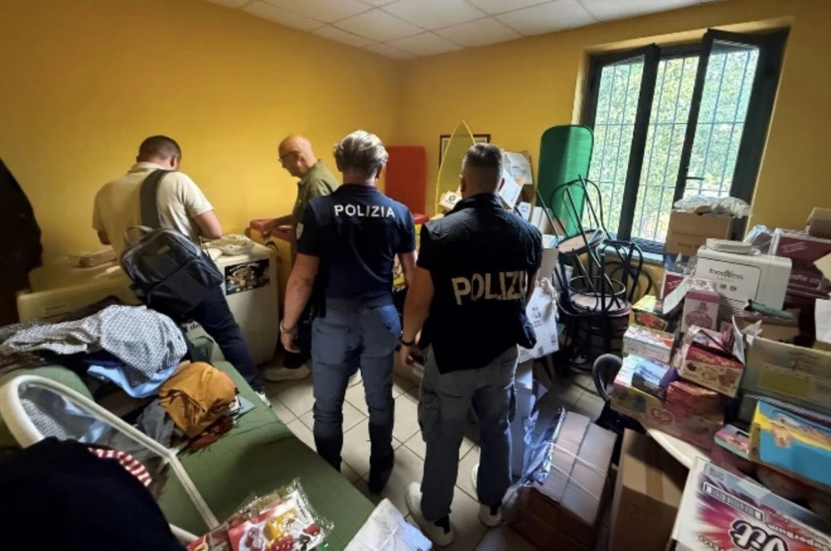Blitz interforze nel Crotonese, irregolarità nei locali: scattano chiusure e multe